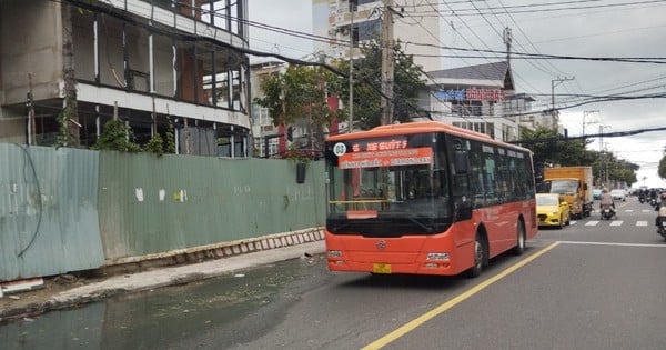 Ngày mùng 1 Tết, ở Khánh Hoà chỉ có một tuyến xe buýt hoạt động