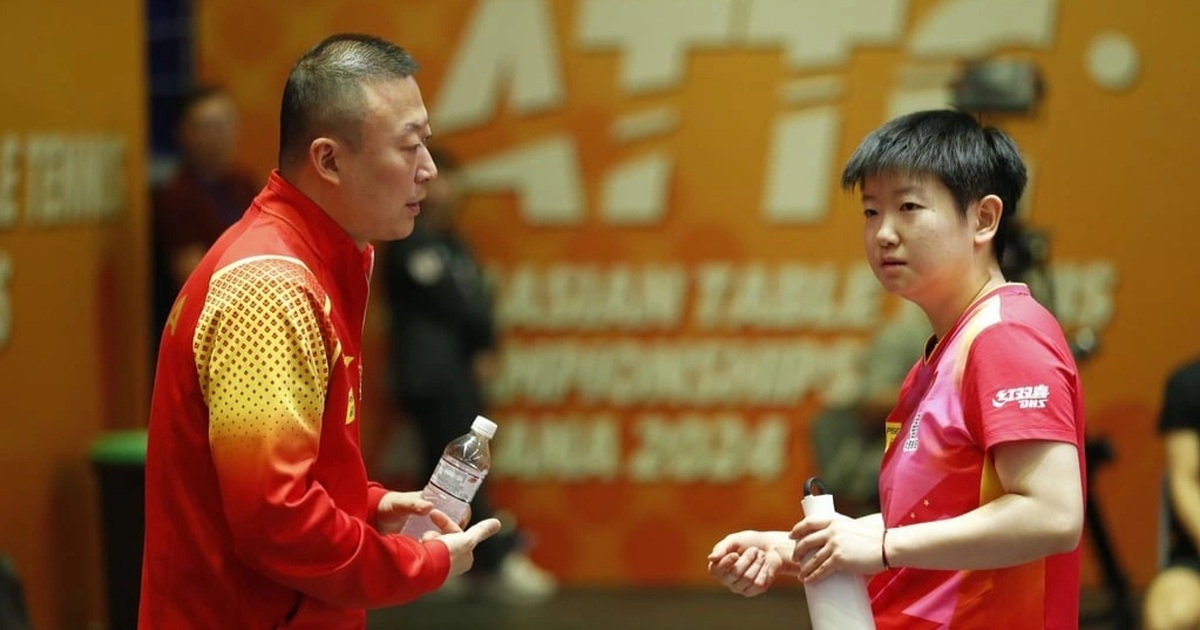 L'équipe féminine de tennis de table perd le championnat, les actions de l'entraîneur chinois suscitent l'indignation