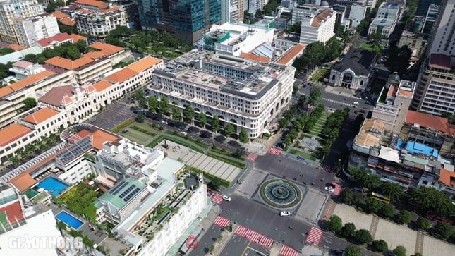 Close-up of metro stations No. 1 in Ho Chi Minh City, photo 8