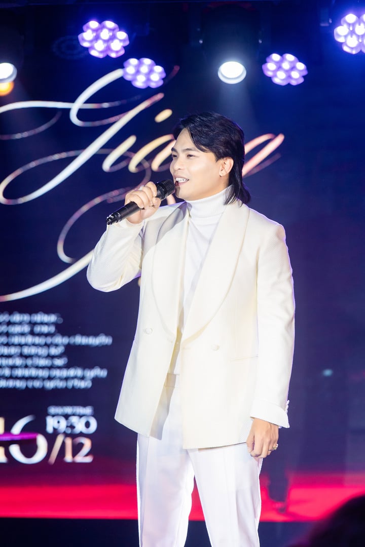 El músico Duong Truong Giang presenta el MV 