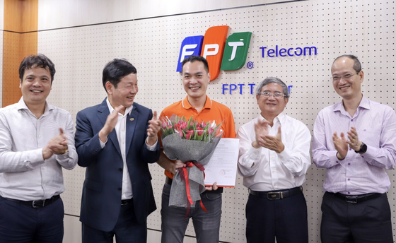 FPT Telecom has a new Chairman of the Board of Directors and General Director photo 1