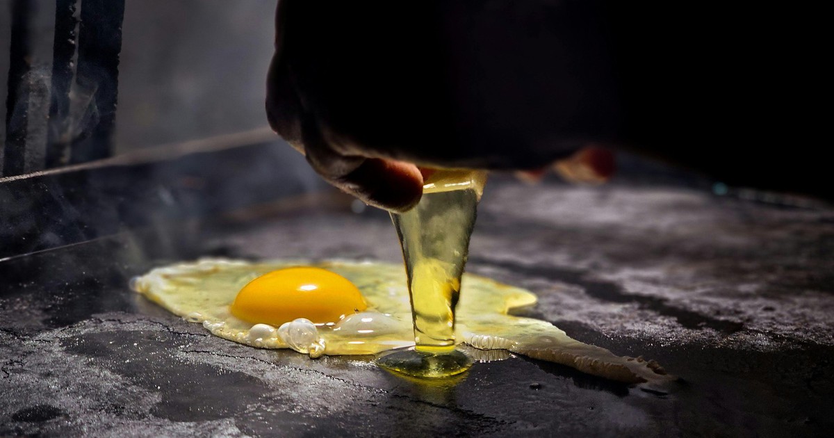 The Healthiest Egg Eating Tips If You Have High Cholesterol