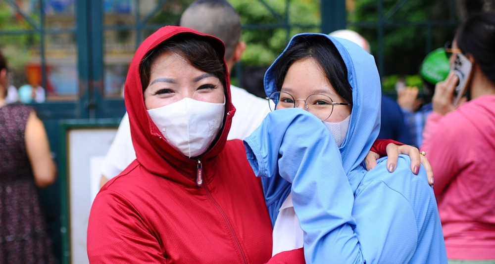 Hanoi weather for the next 3 days: Still showers, then hot weather