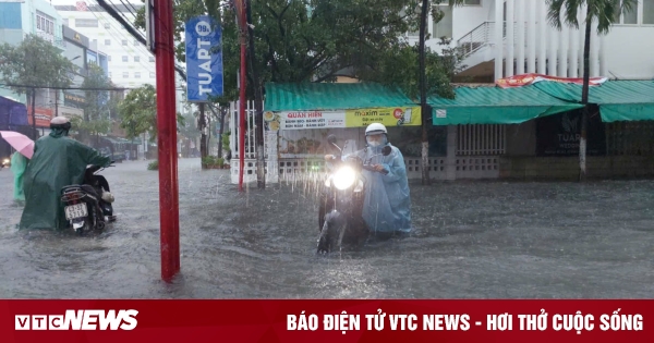 Đà Nẵng đóng cửa bán đảo Sơn Trà, cho học sinh nghỉ học