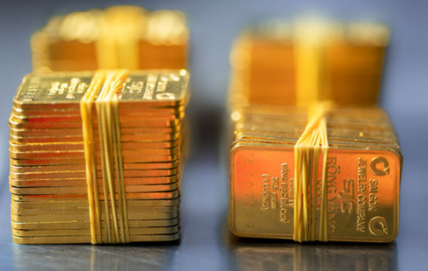 Economic and market news on May 24, 2024: Gold price falls to lowest level in 1 week