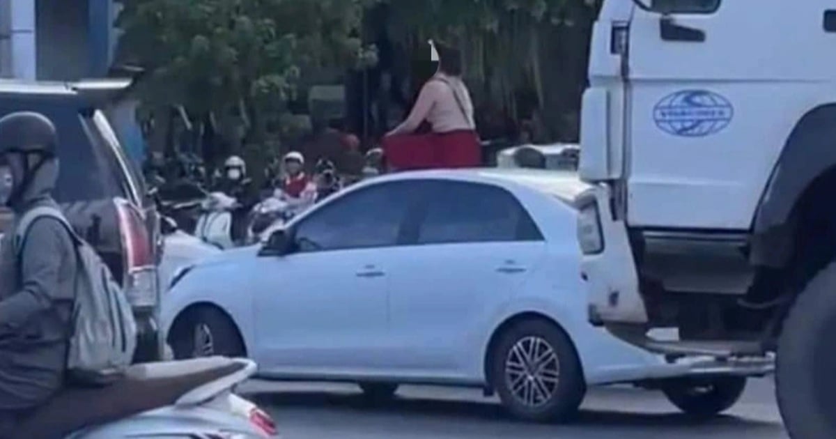 The truth about the woman who stopped a truck and meditated on the roof of a car