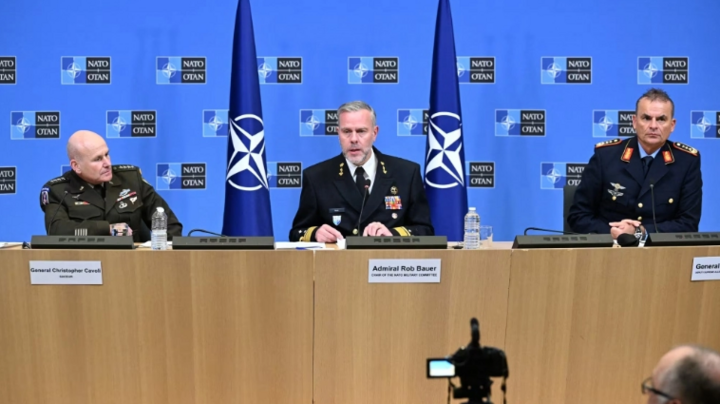 Des responsables de l'OTAN lors d'une conférence de presse à Bruxelles, en Belgique, le 18 janvier. (Photo : France Info)