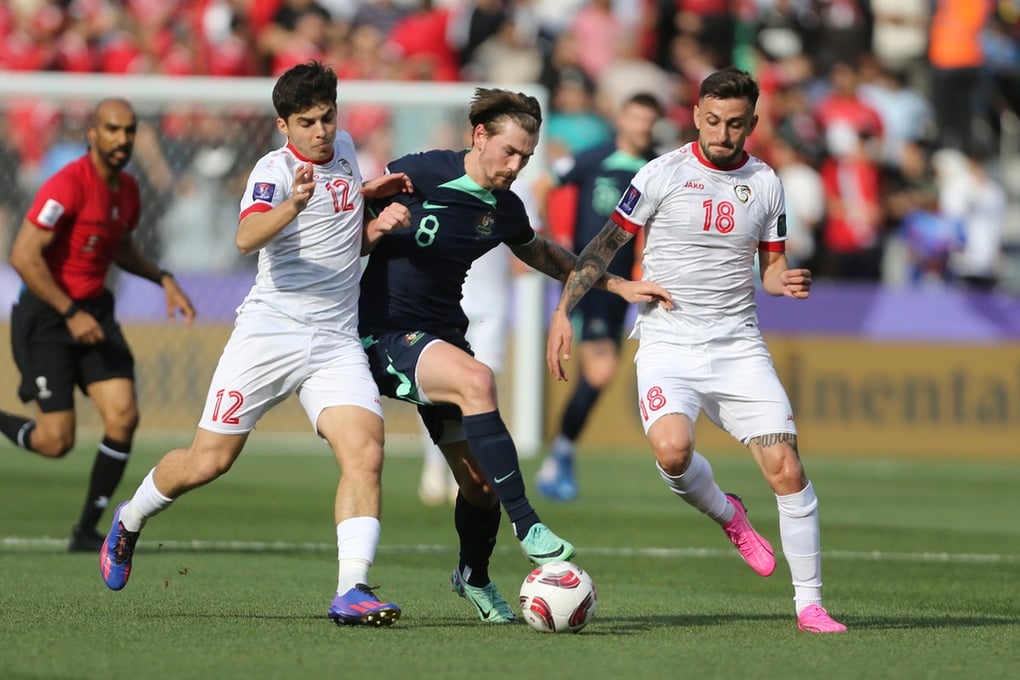 Australia giành vé đi tiếp, Uzbekistan thắng đậm ở bảng B Asian Cup 2023 - 1