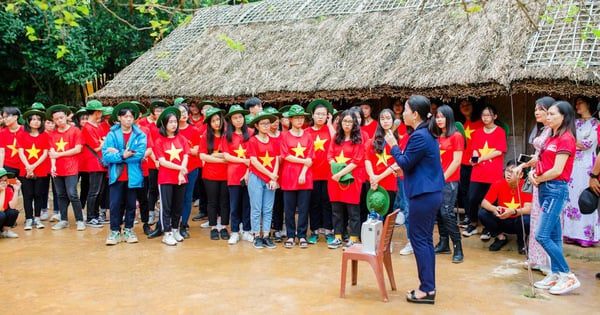 Schule verlangt von Schülern für Erfahrung fast 3 Millionen VND: Was sagt das Bildungsministerium von Hai Phong?