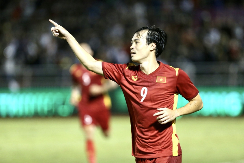 Vietnam National Team: Mr. Troussier aims for HAGL person to replace Tien Linh photo 2