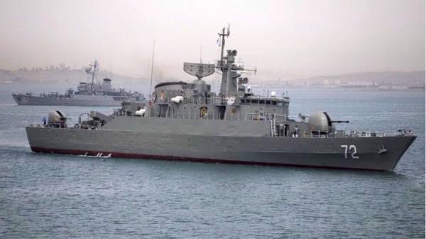 イランの軍艦が紅海に進入、状況は刻々と激化