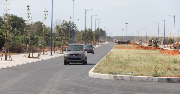 Le projet de route reliant l'aéroport de Phan Thiet est sur le point d'atteindre la ligne d'arrivée