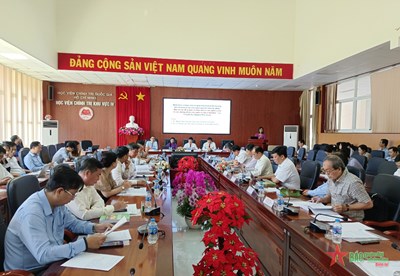 Hội thảo “Vận dụng các quan điểm chỉ đạo của Tổng Bí thư Nguyễn Phú Trọng vào nghiên cứu, giảng dạy lý luận chính trị”.