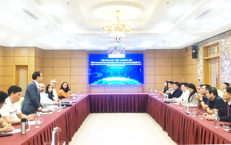Quang cảnh hội nghị