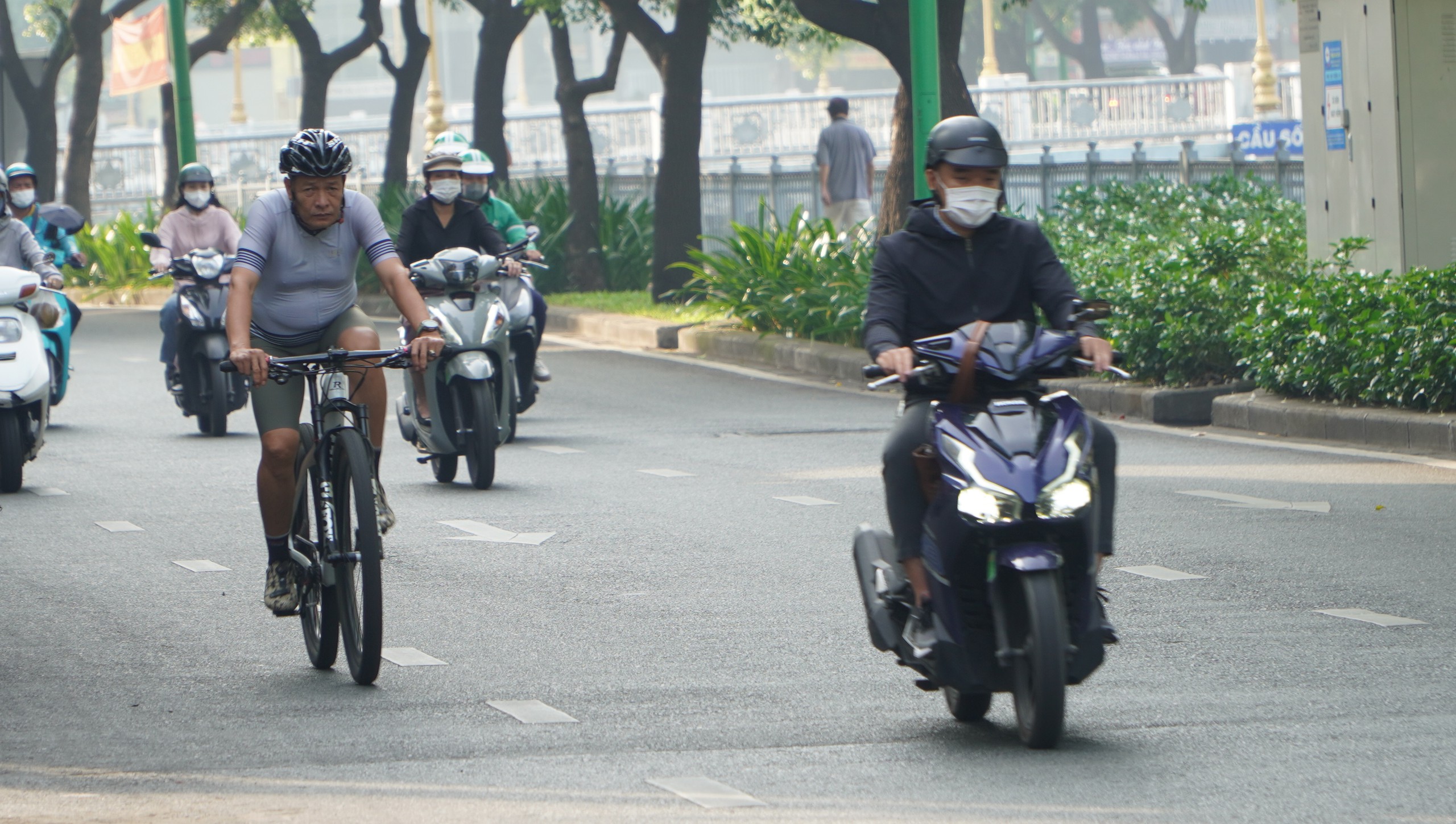 Thời tiết TP HCM hôm nay, 16-12: Nhiều mây, không mưa- Ảnh 1.