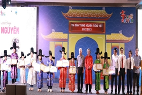 30/30 Kandidaten aus Phu Tho haben alle den National Vietnamese Language Champion Award gewonnen.