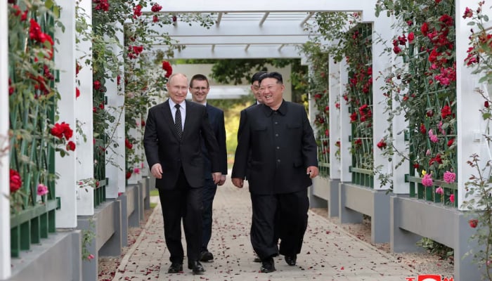 Hai ông Kim Jong Un và Putin cam kết tăng cường quan hệ nhân Ngày Giải phóng