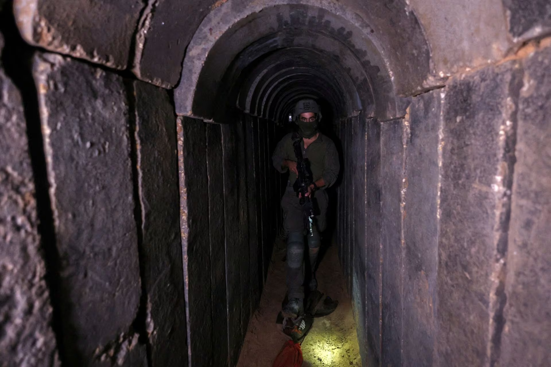 Israël découvre 800 tunnels du Hamas sous Gaza (photo 1)