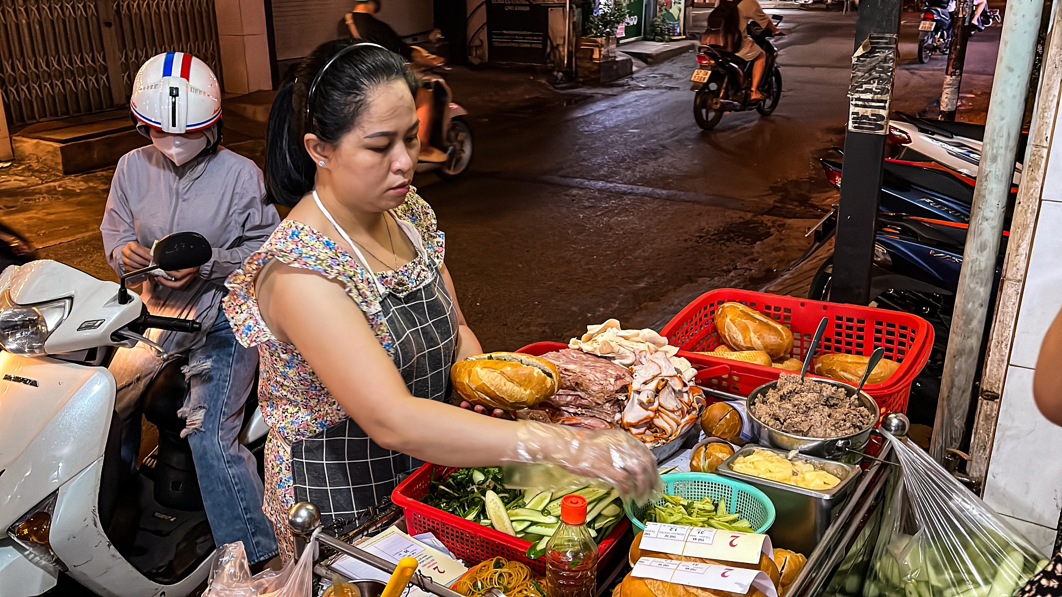 bánh mì cô điệp sài gòn.jpg