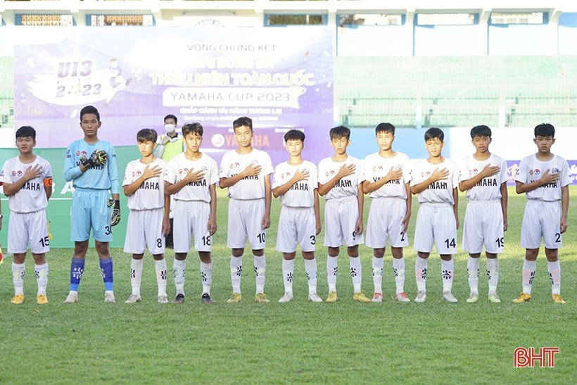 U13 Hong Linh Ha Tinh: ¡Cerrando un viaje, abriendo muchas esperanzas!