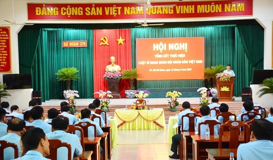 Kiến nghị xây dựng, thực hiện bảng lương mới đối với sĩ quan Quân đội