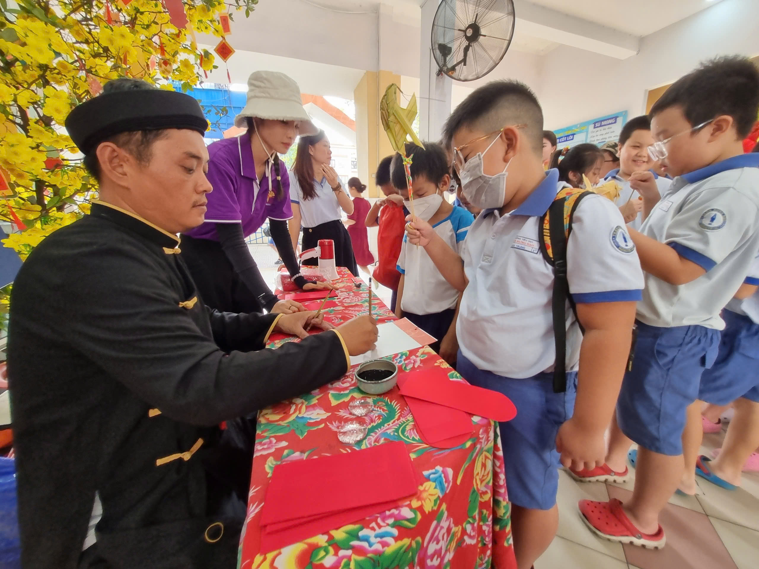 'Nên tăng thêm ngày nghỉ tết cho học sinh TP.HCM'- Ảnh 2.