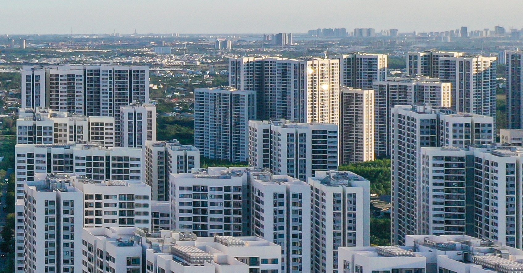 Quatre types de projets officiellement approuvés seront mis à l'essai dans le secteur du logement commercial