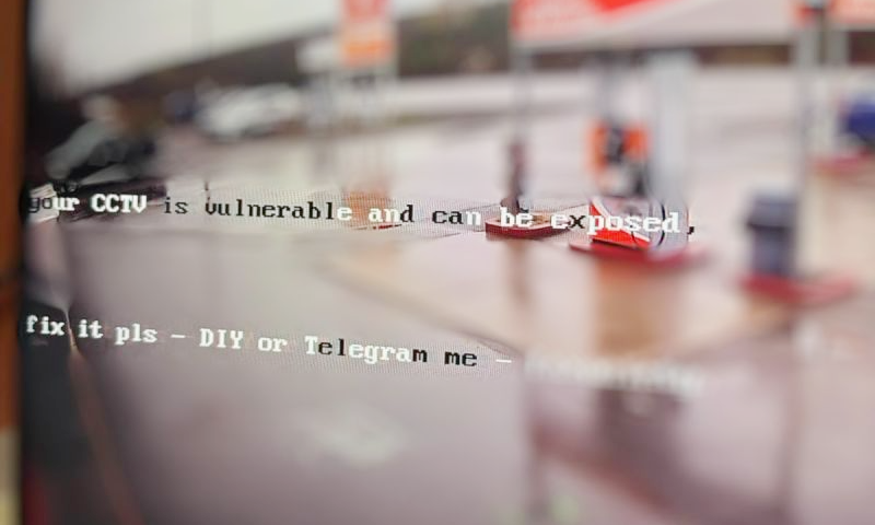 Muchas cámaras Hikvision en Vietnam tienen mensajes extraños