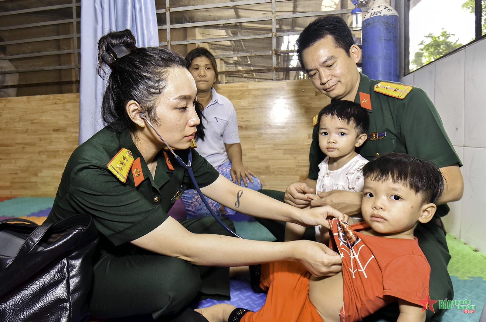 Hospital Militar 175 colabora para visitar y entregar regalos a huérfanos