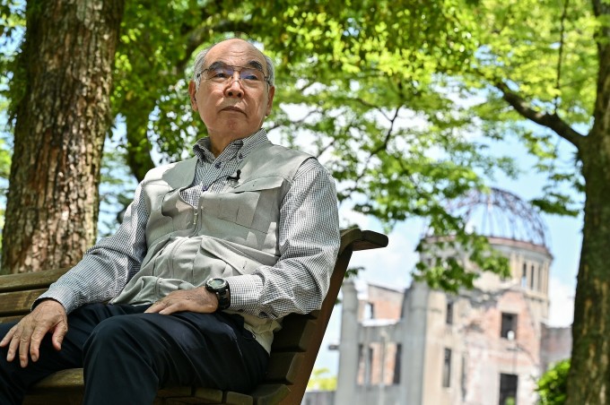 M. Masao Ito répond aux médias à Hiroshima, au Japon, le 15 mai. Photo : AFP