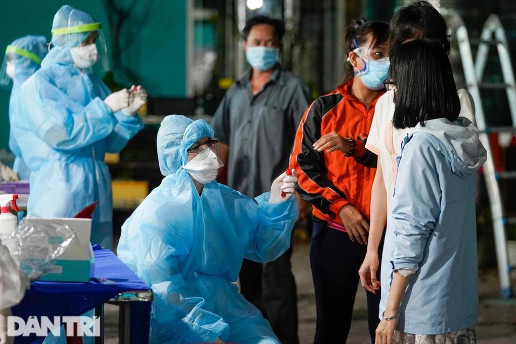 TPHCM giảm gần nửa triệu lao động tham gia công đoàn - 2