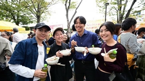 El festival Pho vietnamita deja una buena impresión en los japoneses