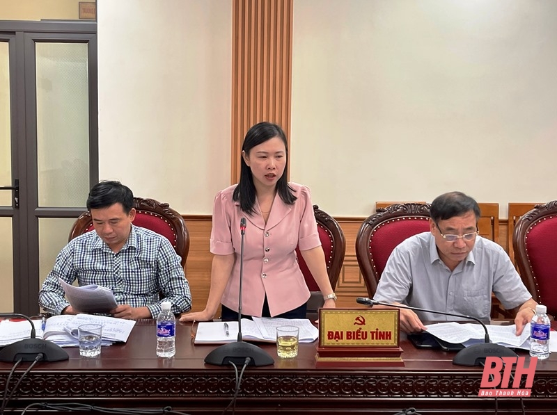 Approving the draft Report on the inspection of the leadership and direction of the implementation of Resolution No. 25-NQ/TW of the Party Central Committee (11th tenure) for the Standing Committee of Trieu Son District Party Committee