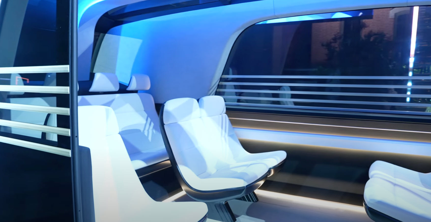 Tesla dévoile un prototype de robovan lors de l'événement We Robot (image 2)