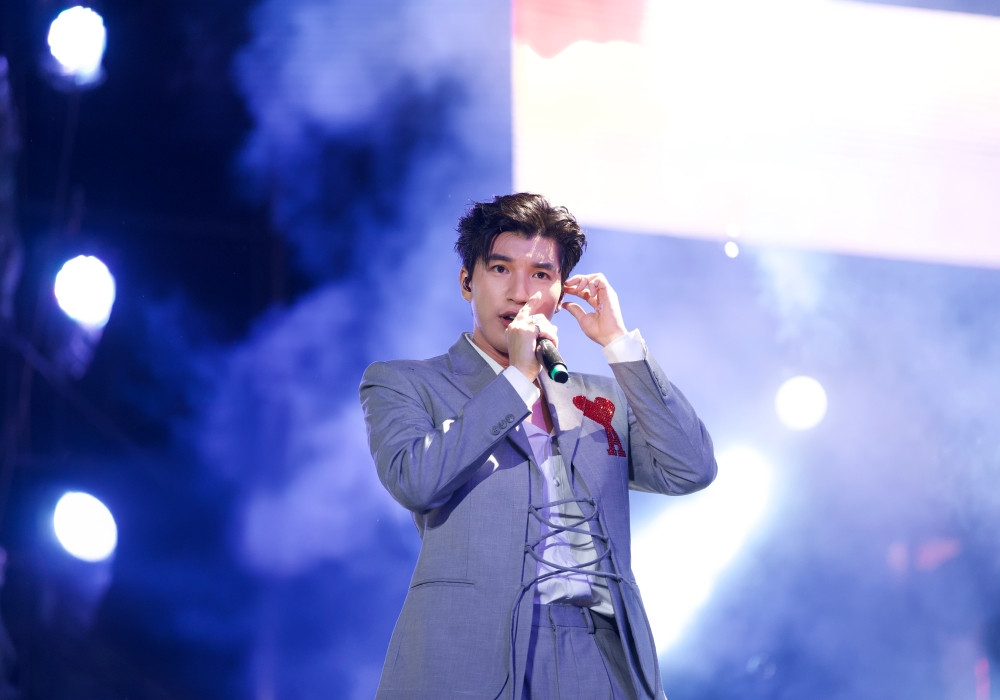batch_HIEUITHU2.jpg