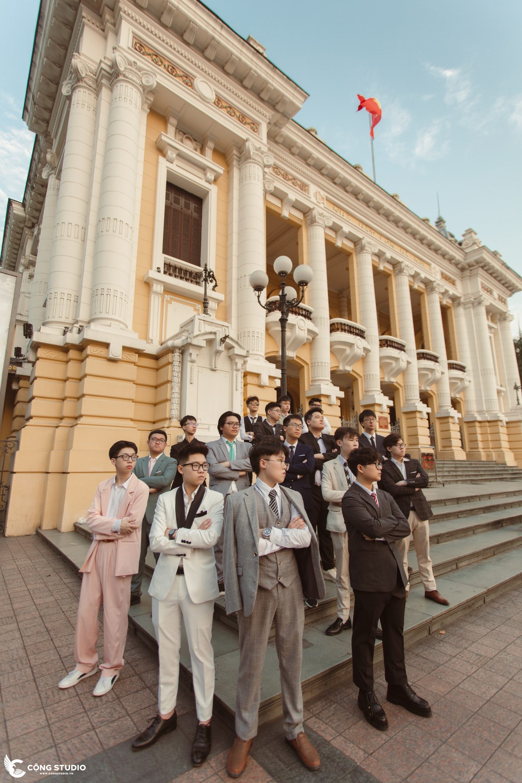 Hermosa arquitectura francesa de la Ópera de Hanoi con más de 100 años de antigüedad. Foto 20