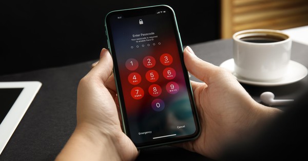 TikTok demands permission to view sensitive data on iPhone