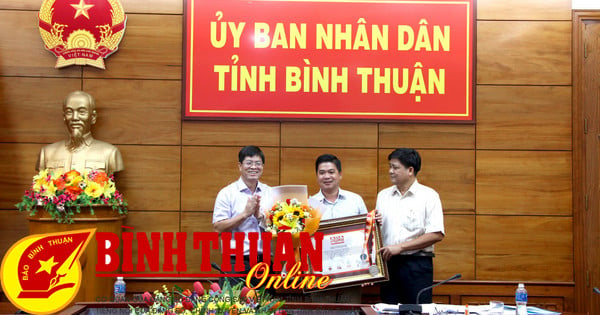 Xây dựng Đề án phát triển thanh long trên địa bàn tỉnh đến năm 2030