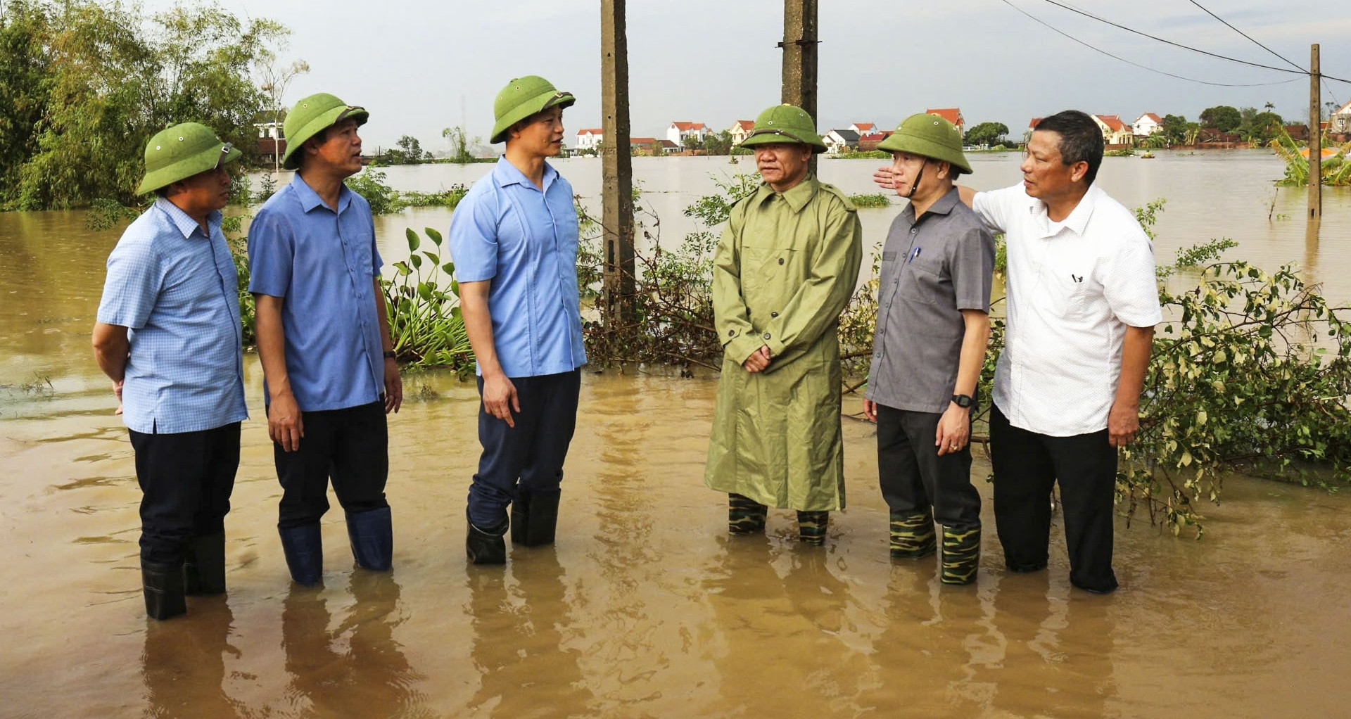 Le président de la province de Bac Ninh a inspecté la station de pompage où le problème s'est produit