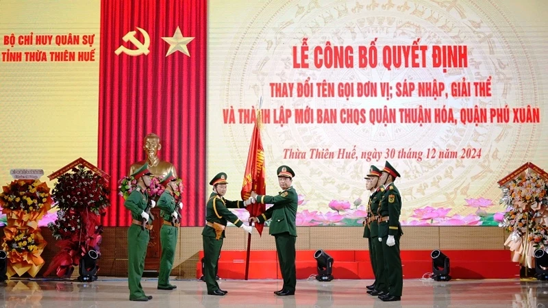 Se anuncia la decisión de cambiar el nombre del Comando Militar de la provincia de Thua Thien Hue