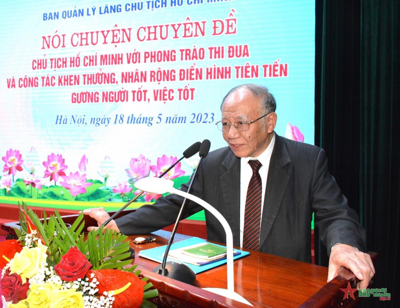 คณะกรรมการบริหารสุสานโฮจิมินห์จัดการบรรยายพิเศษเกี่ยวกับลุงโฮ