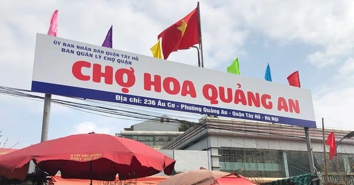 Hà Nội: Triệt phá ổ đánh bạc tại chợ hoa Quảng An