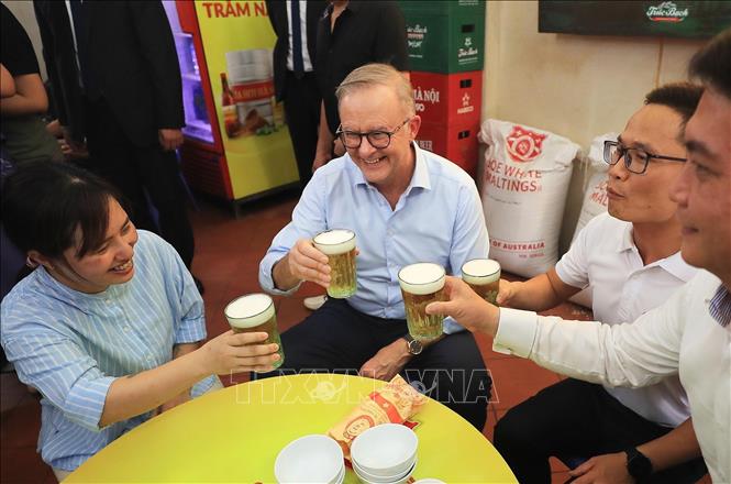Photo caption