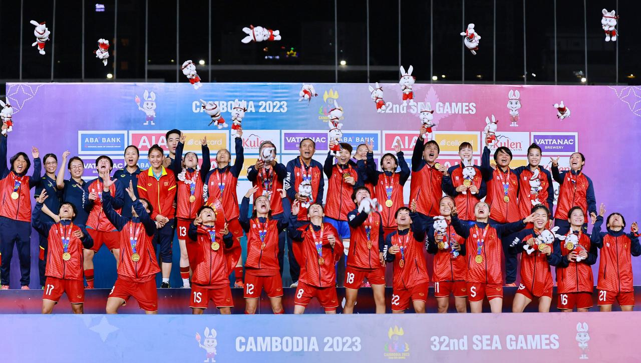 Đội tuyển nữ Việt Nam và cú hích hướng đến chân trời World Cup - Ảnh 12.