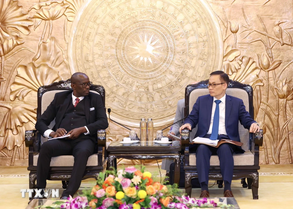 ttxvn_le hoai trung Révérien Ndikuriyo (2).jpg