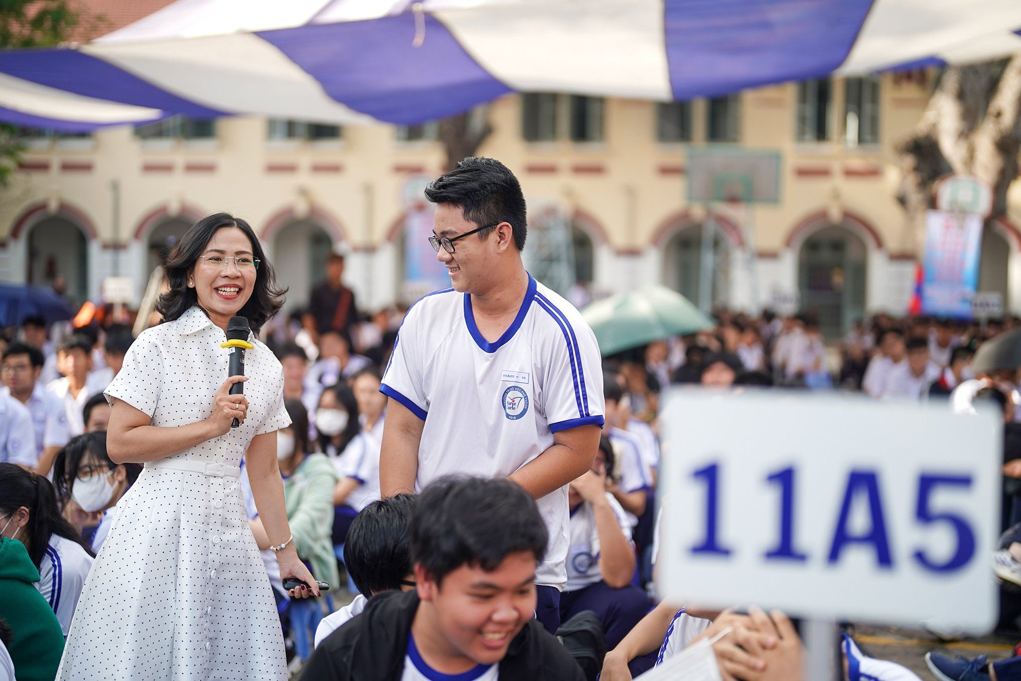 Chuyên gia hỗ trợ, tư vấn tâm lý đến trường học - Ảnh 1.