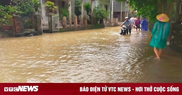 Heavy rain news in Central Vietnam from the night of December 3 and weather forecast for the next 10 days