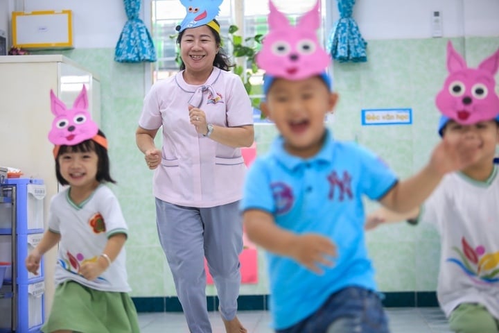 교사 급여 및 순위에 대한 새로운 규정이 12월부터 시행됩니다. (일러스트 사진)