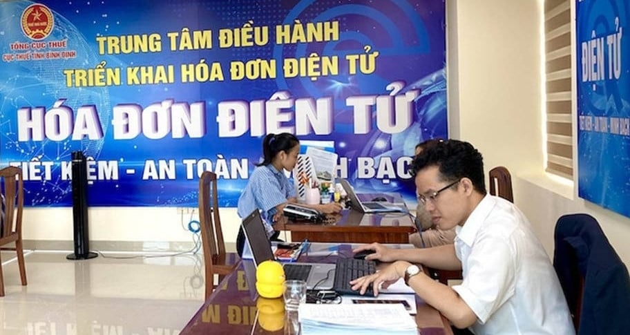 Nộp thuế nhàn hơn, thuận tiện hơn nhờ dịch vụ điện tử