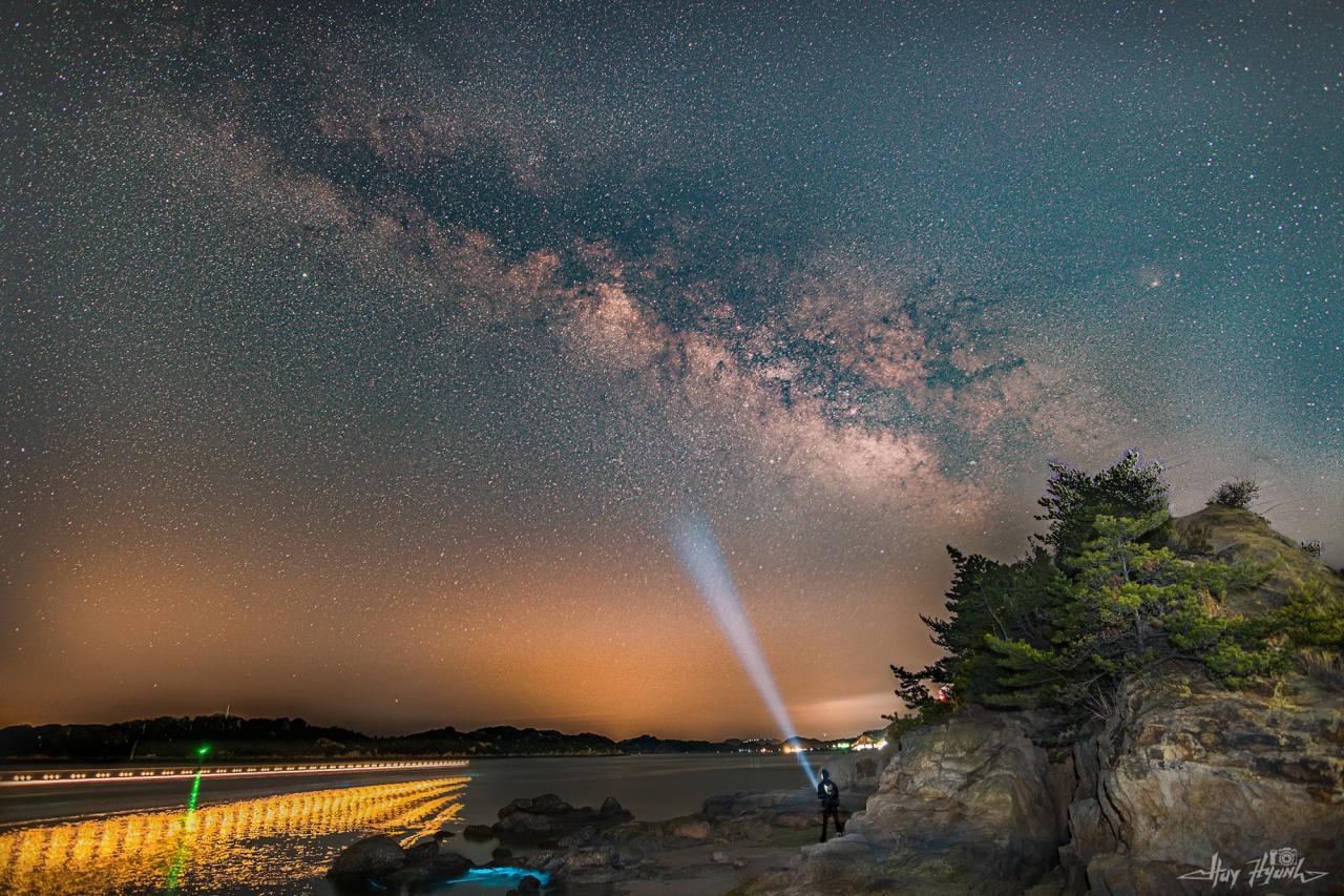 Merveilles d'octobre : les amateurs d'astronomie vietnamiens attendent avec impatience les pluies de météores et les éclipses lunaires